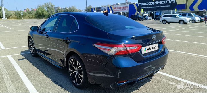 Toyota Camry 2.5 AT, 2019, 130 000 км