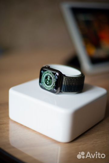 Apple Watch 7 45mm Stainless Steel Graphite