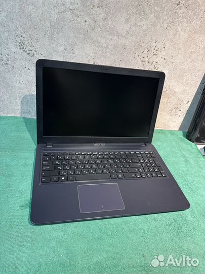 Быстрый Asus FHD, A4 9125, 8Gb DDR4, SSD 256, R3