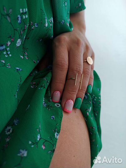 Маникюр, педикюр