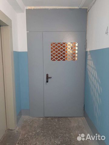 Дверь металлическая, техническая, тамбурная