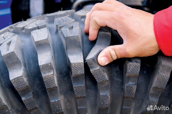 Maxxis RoxxZilla 30x10r14 шины новые