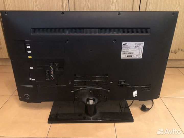 Телевизор samsung