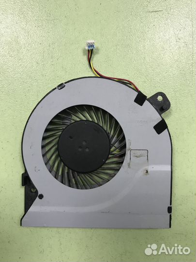 Asus K550D по запчастям