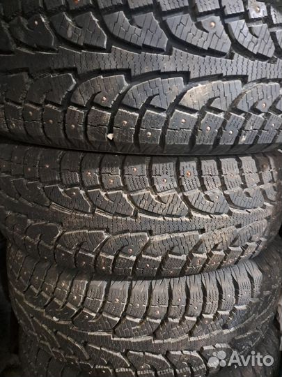 Hankook AH22 235/60 R18