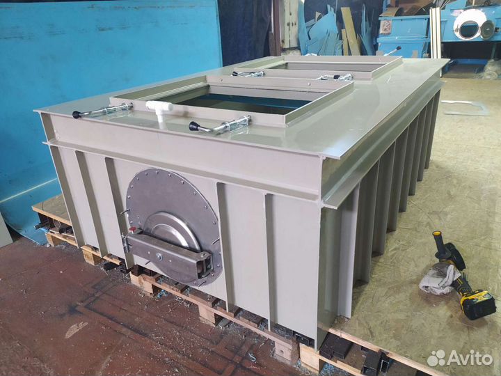 Ёмкость для перевозки живой рыбы