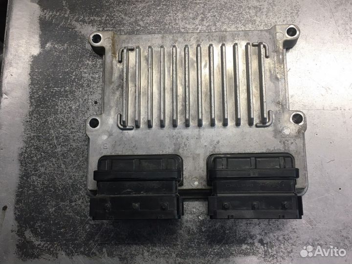 Эбу двигателя ginesis 39103-3CEE0