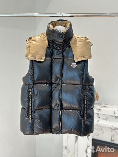 Жилетка Moncler