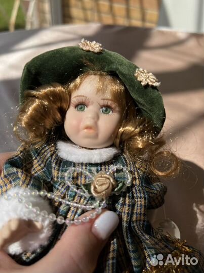 Кукла фарфоровая коллекционная Remeco Collection