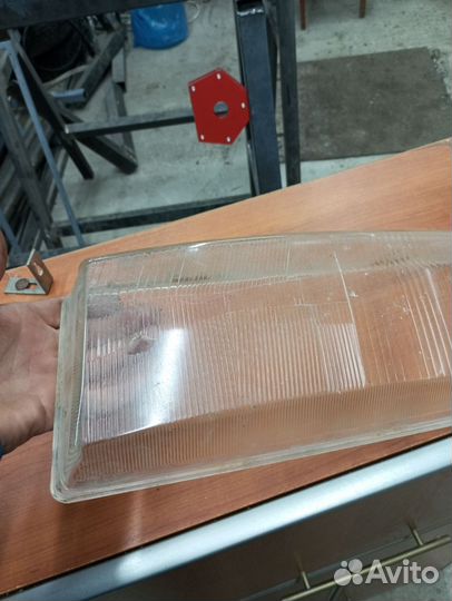 Стекло фары ваз 2110