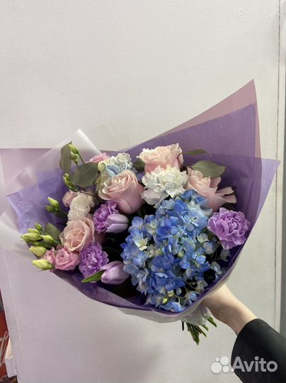 Стильный авторский букет цветов