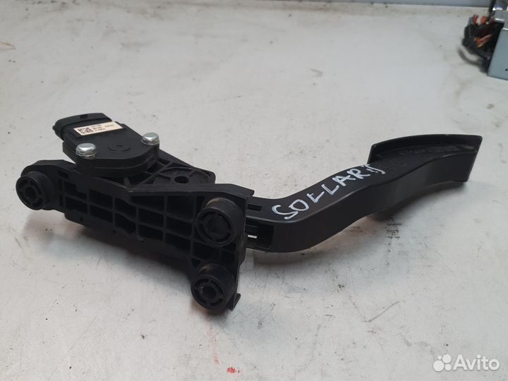 Педаль газа Hyundai Solaris 1