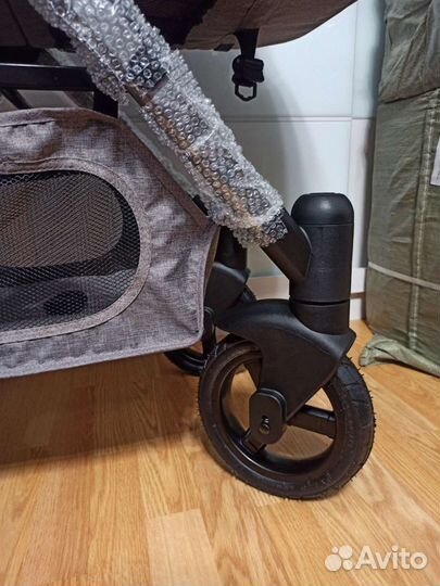 Детские коляски 3 в 1 новые Luxmom G600 с бесплатн