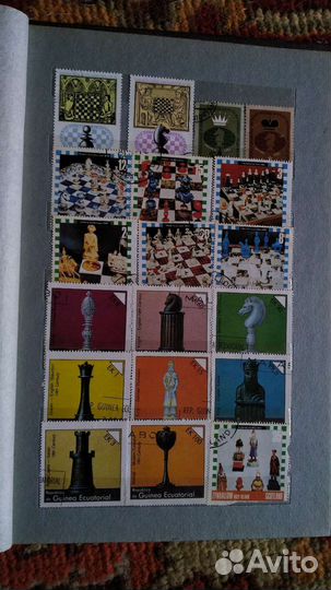 7 альбомов с марками СССР и зарубежья