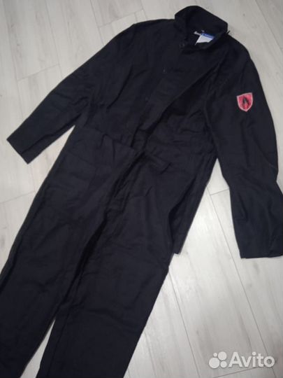 Защитный костюм