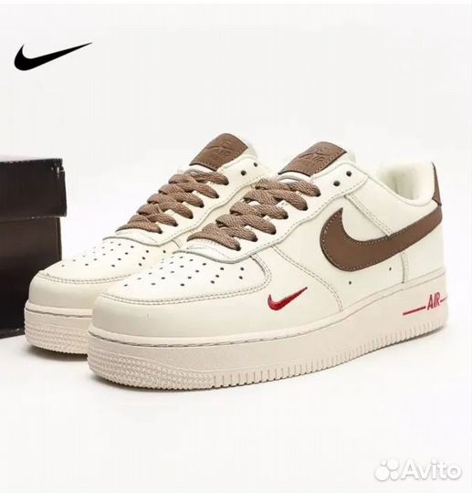 Кроссовки Nike