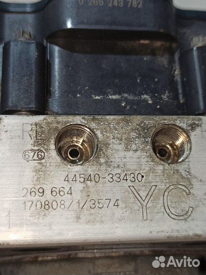 Блок ABS Toyota Camry 55 2.5 2017