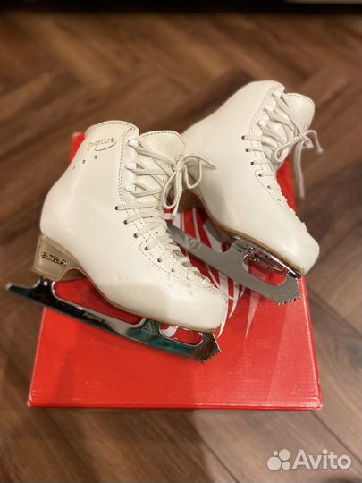 Коньки Edea overture 220