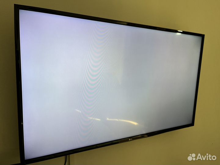 Телевизор LG 49LJ510V Full HD