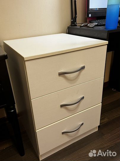 Тумба белая