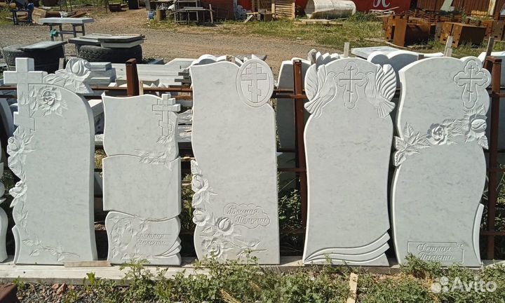 Памятники гранитные / Памятники мраморные