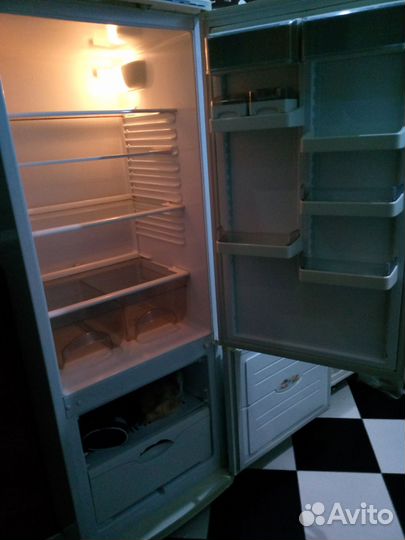 Холодильник бу