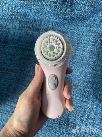 Щетка для чистки лица Clarisonic