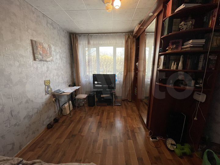 2-к. квартира, 51 м², 1/14 эт.