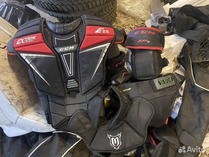 Хоккейная вратарская форма бу