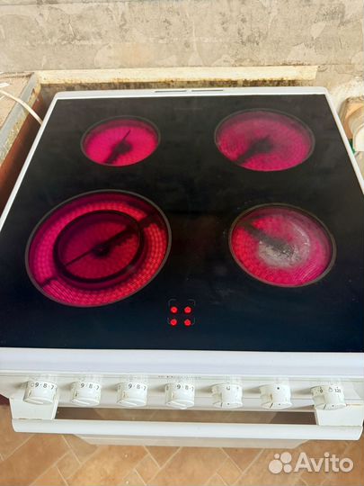 Плита электрическая стеклокерамика Electrolux бу