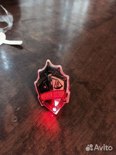 Значок светодиодный 