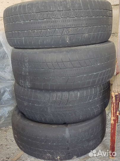 Triangle Snow-LL01 235/60 R18