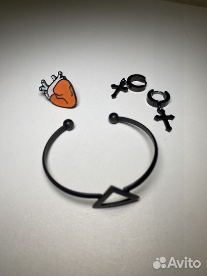 Брошь / Серьги / Браслет