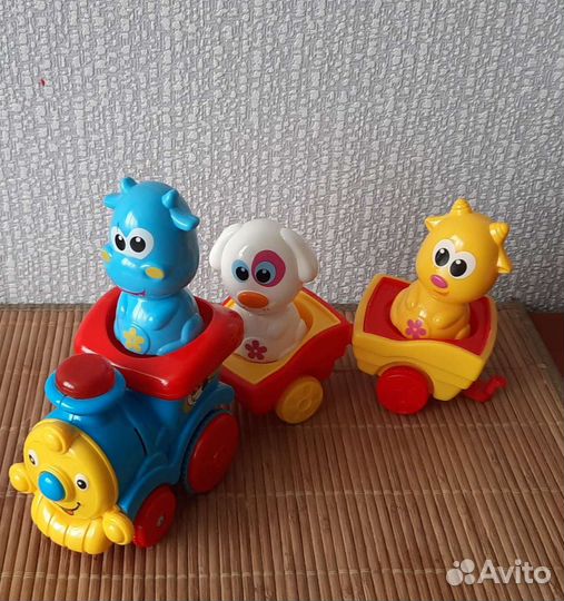 Развивающие игрушки умка обучающий паровозик