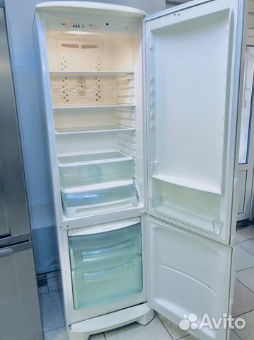 Холодильник - на гарантии объявление продам
