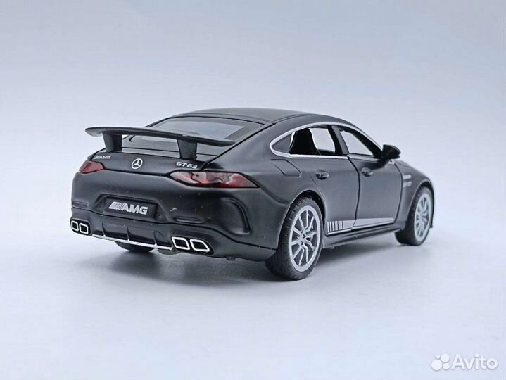 Коллекционные модели, металл Mercedes AMG 63 S