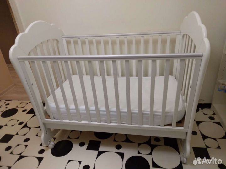 Детские комод и кроватка Pali Soraya