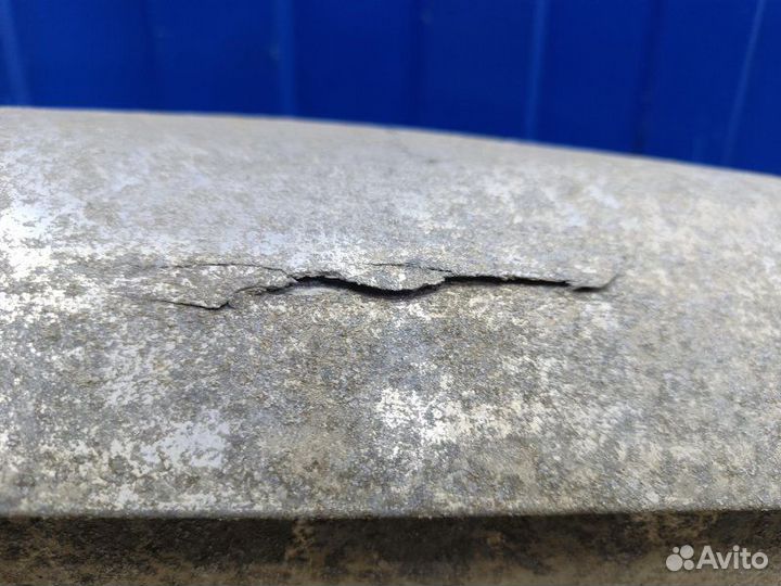 Усилитель бампера задний Volkswagen Passat B5 1.6