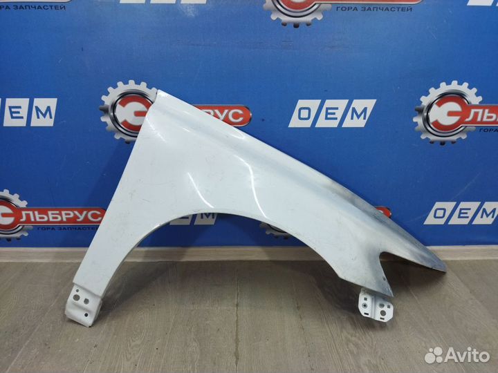 Крыло переднее правое Volvo S40 2 2004-2012