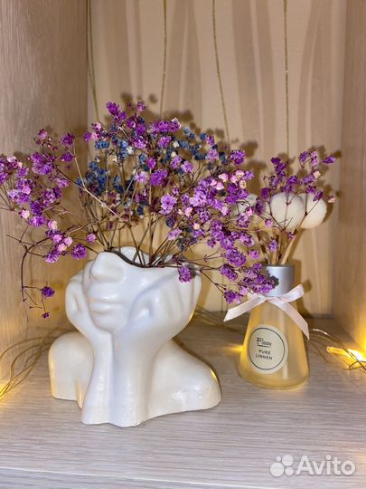 Ваза девушка