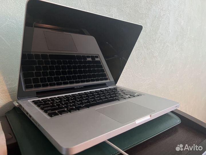 Macbook PRO (13-inch, MID 2009)