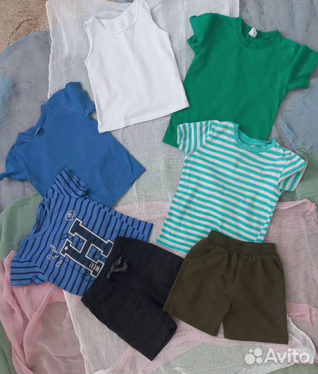 Пакет летней одежды на мальчика 104