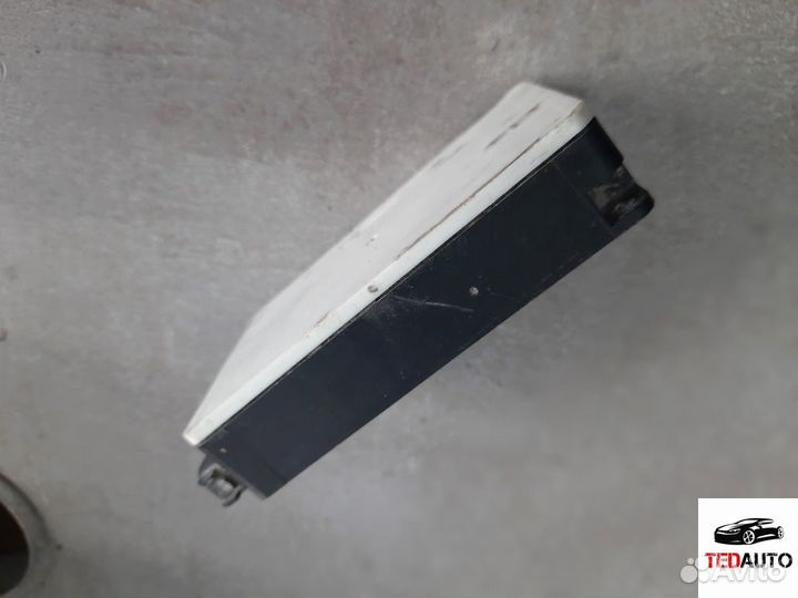 Датчик мертвых (слепых) зон, Mercedes E W212 2014