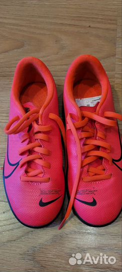 Футбольные бутсы nike детские
