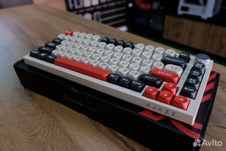 Механическая клавиатура ajazz AK820 Pro