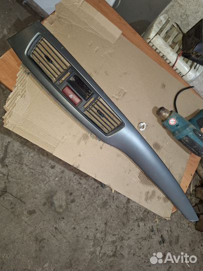 Накладка панели дефлектор центральный Лансер 9