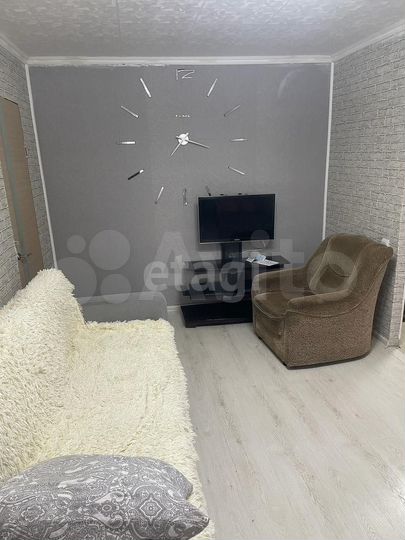 2-к. квартира, 52 м², 1/5 эт.