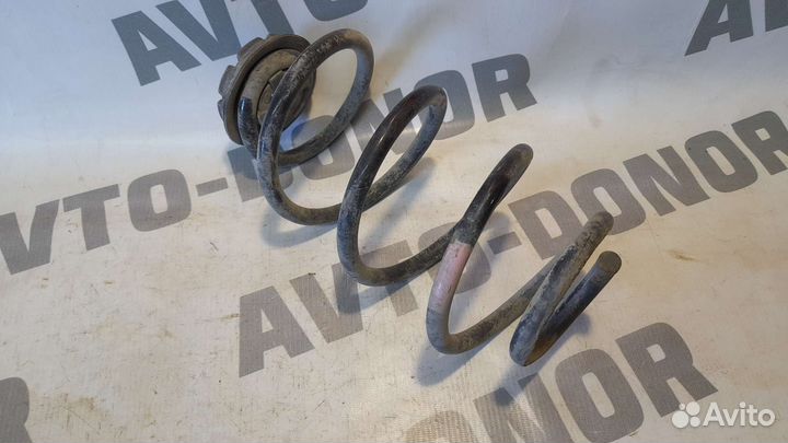 Пружина задняя Ниссан Ноут Е11