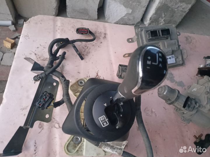 LADA vesta актуатор