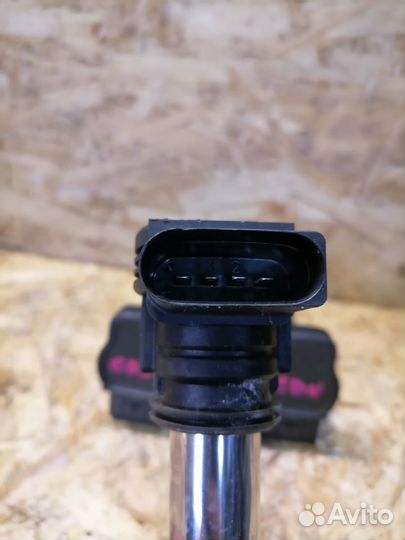 Катушка зажигания Audi A4 B8 2.0T CDN